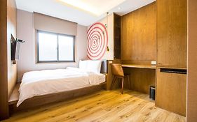 Easylazy Inn